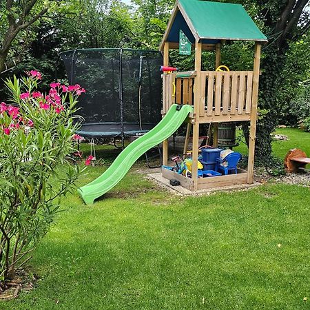 Fuered Deluxe Garden Apartment 블로톤퓌레드 외부 사진