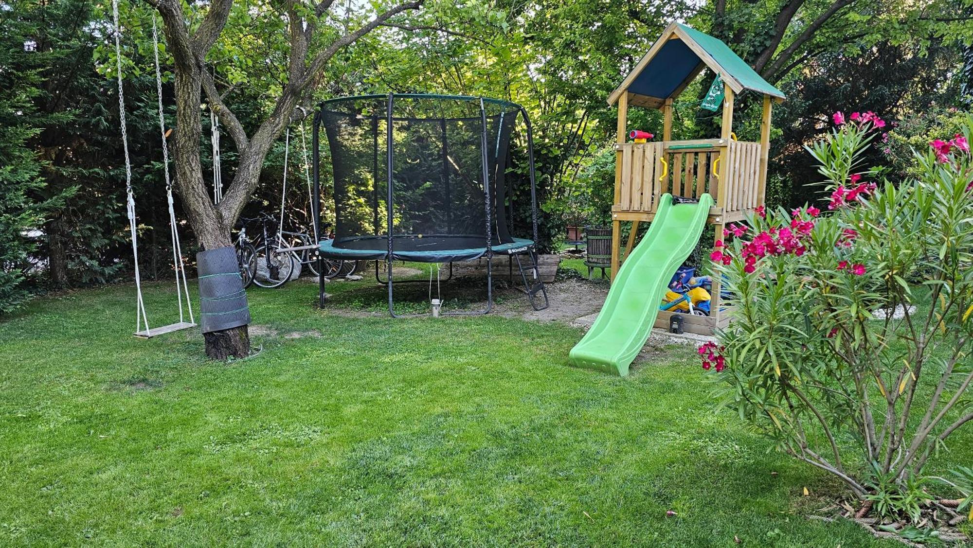 Fuered Deluxe Garden Apartment 블로톤퓌레드 외부 사진